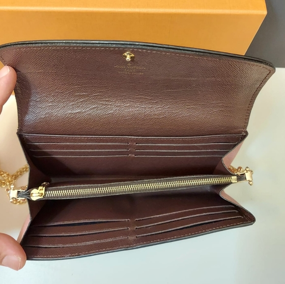 ✨ Louis Vuitton ✨ damier ebene Normandy long wallet converted to crossbody - Picture 13 of 16